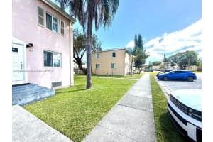224 Nw 85th St Rd 224, Miami