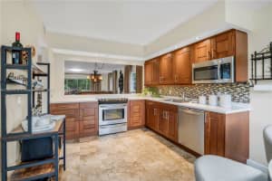 12600 Sw 5th Ct 215l Pembroke Pines, FL 33027 - MLS#A11894978