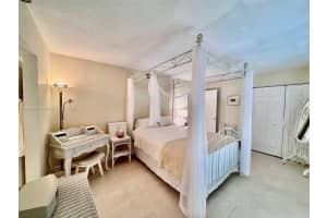 6061 Collins Ave 10c Miami Beach, FL 33140 - MLS#A11894997