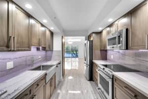 801 Sw 141st Ave 210o, Pembroke Pines