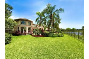 2547 Montclaire Cir 2547 Weston, FL 33327 - MLS#A11895030