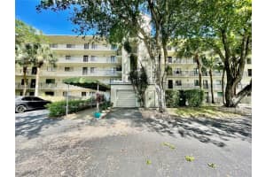 2209 S Cypress Bend Dr 407 Pompano Beach, FL 33069 - MLS#A11895041