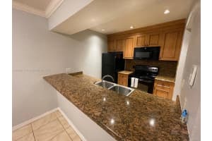 8100 Geneva Ct 440 Doral, FL 33166 - MLS#A11895115