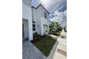 27709 Sw 155 Ct Homestead, FL 33032 - MLS#A11895133