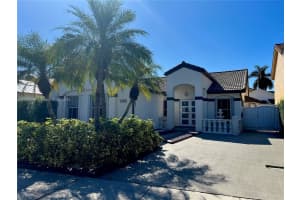 14352 Sw 90th St, Miami