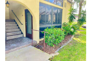 340 Pine Ridge Cir D-1, Green Acres