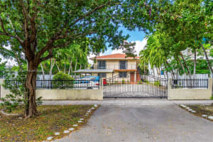 2368 Sw 32nd Ave Miami, FL 33145 - MLS#A11895181