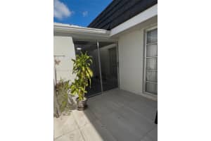 18908 Bobolink Dr Hialeah, FL 33015 - MLS#A11895196