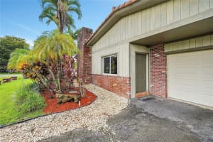 1518 Yale Dr 0 Hollywood, FL 33021 - MLS#A11895222