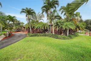 1518 Yale Dr 0 Hollywood, FL 33021 - MLS#A11895222