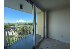 2000 Ne 135th St 701 North Miami, FL 33181 - MLS#A11895248