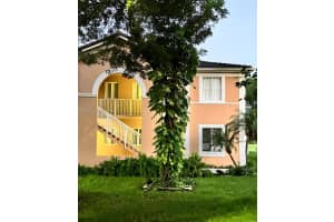 17820 Nw 73rd Ave 109-1 Hialeah, FL 33015 - MLS#A11895283