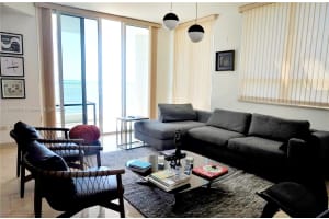 801 Brickell Key Blvd 1901 Miami, FL 33131 - MLS#A11895299