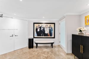 520 Brickell Key Dr A1716 Miami, FL 33131 - MLS#A11895314