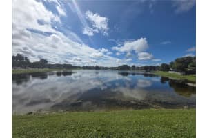 15402 Sw 8th Ln Miami, FL 33194 - MLS#A11895323