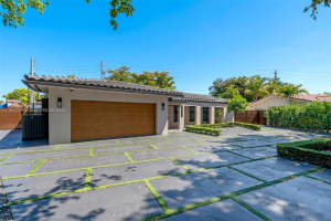 16511 Stonehaven Rd Miami Lakes, FL 33014 - MLS#A11895334