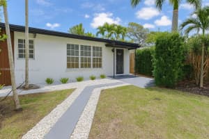 1399 Ne 38th St, Oakland Park
