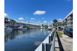 3750 Ne 169th St 102 North Miami Beach, FL 33160 - MLS#A11895342