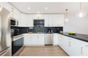 600 Three Islands Blvd 214 Hallandale Beach, FL 33009 - MLS#A11895362