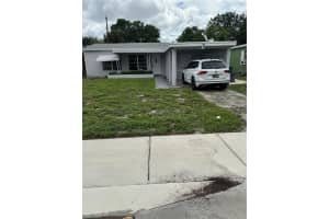 230 Nw 55th St, Oakland Park
