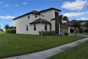 14555 Monrovia Ln Fort Myers, FL 33905 - MLS#A11895425