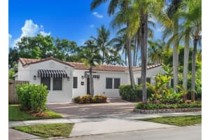 1617 Washington St Hollywood, FL 33020 - MLS#A11895432