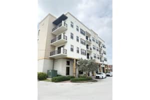 4100 Sw 64th Ave 401 Davie, FL 33314 - MLS#A11895446