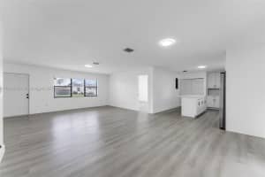 14420 Graves Dr Miami, FL 33176 - MLS#A11895458