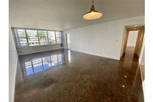 5600 Collins Ave 4e Miami Beach, FL 33140 - MLS#A11895470