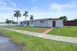 16005 Sw 107th Ct, Miami
