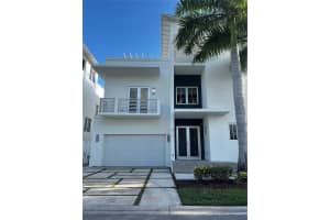 8255 Nw 34th St, Doral