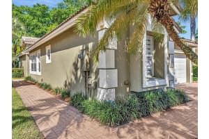 4147 Sapphire Ter Weston, FL 33331 - MLS#A11895530