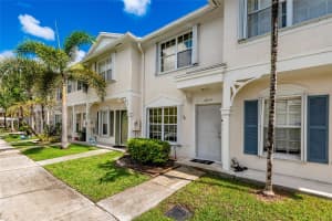 4914 Sw 31st Ter #8 Dania Beach, FL 33312 - MLS#A11895537