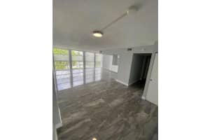 2101 Atlantic Shores Blvd 402 Hallandale Beach, FL 33009 - MLS#A11895559