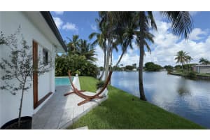 6705 Ficus Dr Miramar, FL 33023 - MLS#A11895577
