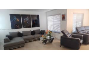 13208 Sw 10th Ln Miami, FL 33184 - MLS#A11895602