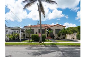 1242 Sw 21st Ter Miami, FL 33145 - MLS#A11895607