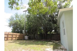 440 Nw 15th Avenue Fort Lauderdale, FL 33311 - MLS#A11895626