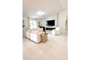 25857 Sw 132nd Ct Homestead, FL 33032 - MLS#A11895628