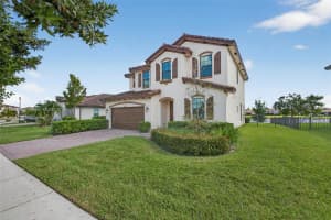 1310 Whitcombe Dr Royal Palm Beach, FL 33411 - MLS#A11895630