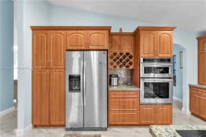9110 S Lake Miramar Cir Miramar, FL 33025 - MLS#A11895641