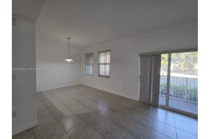 10885 Nw 89th Ter 104 Doral, FL 33178 - MLS#A11895652