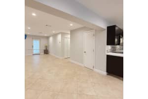 9510 Sw 45th St Miami, FL 33165 - MLS#A11895662