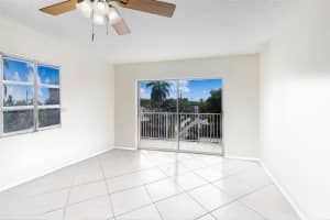 1701 Washington St 304 Hollywood, FL 33020 - MLS#A11895678