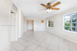 1701 Washington St 304 Hollywood, FL 33020 - MLS#A11895678