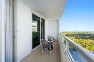 4401 Collins Ave 2011 Miami Beach, FL 33140 - MLS#A11895691