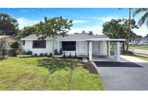 2880 Sw 2nd St, Fort Lauderdale
