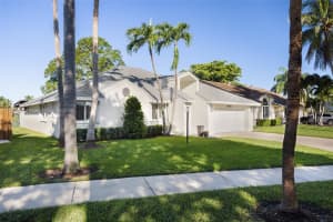 21960 Sw 98th Ave Cutler Bay, FL 33190 - MLS#A11895723