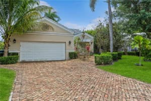 5774 Sw 76th Ter South Miami, FL 33143 - MLS#A11895736