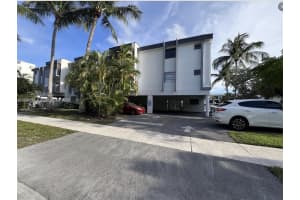 3582 Ne 171st St 201 North Miami Beach, FL 33160 - MLS#A11895765